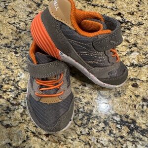 Merrell Bare Steps Kids' 5.5M Gray and Orange Shoes